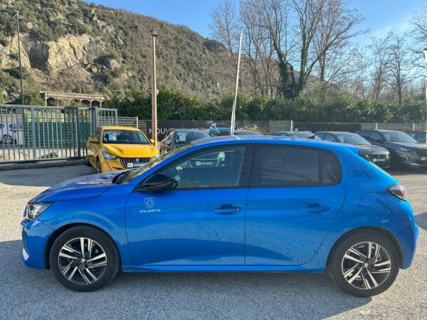 PEUGEOT 208 II phase 2 1.2 PURETECH 100 ALLURE – Image 4