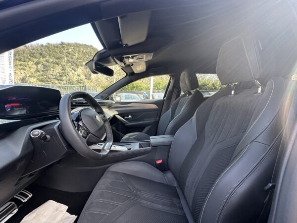 PEUGEOT 308 III 1.5 BLUEHDI 130 GT PACK EAT8 (Copie) – Image 21
