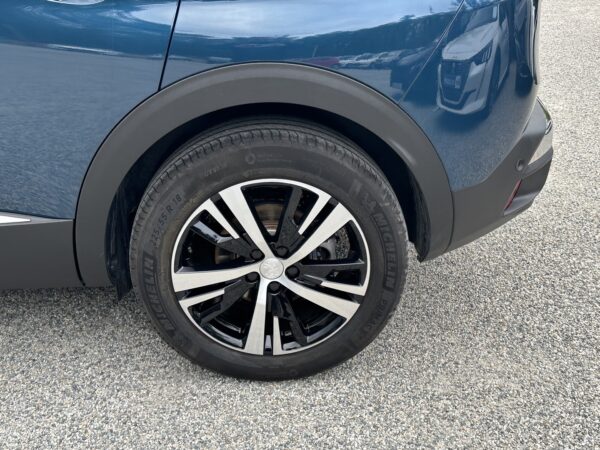 PEUGEOT 3008 II (2) 1.5 BLUEHDI 130CH S&S GT EAT8 – Image 10