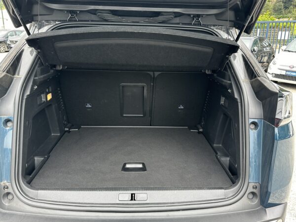 PEUGEOT 3008 II (2) 1.5 BLUEHDI 130CH S&S GT EAT8 – Image 12