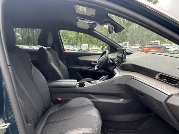 PEUGEOT 3008 II (2) 1.5 BLUEHDI 130CH S&S GT EAT8 – Image 13