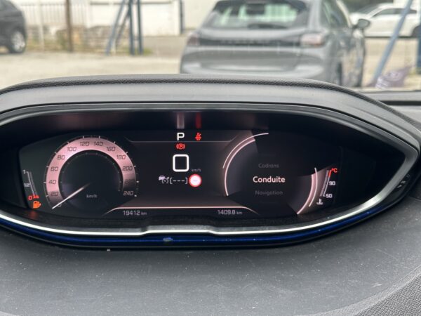 PEUGEOT 3008 II (2) 1.5 BLUEHDI 130CH S&S GT EAT8 – Image 22