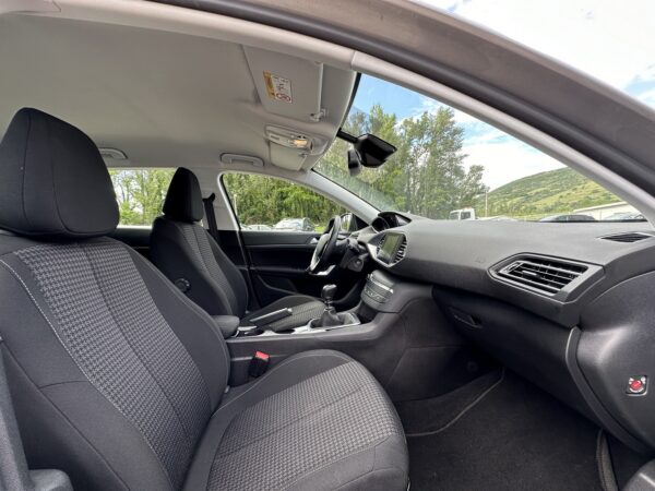 PEUGEOT 308 II (2) 1.2 PURETECH 110 S&S 5CV ACTIVE – Image 12