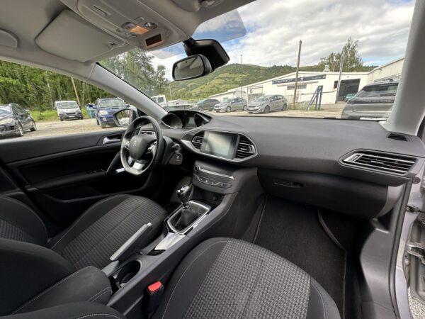 PEUGEOT 308 II (2) 1.2 PURETECH 110 S&S 5CV ACTIVE – Image 13