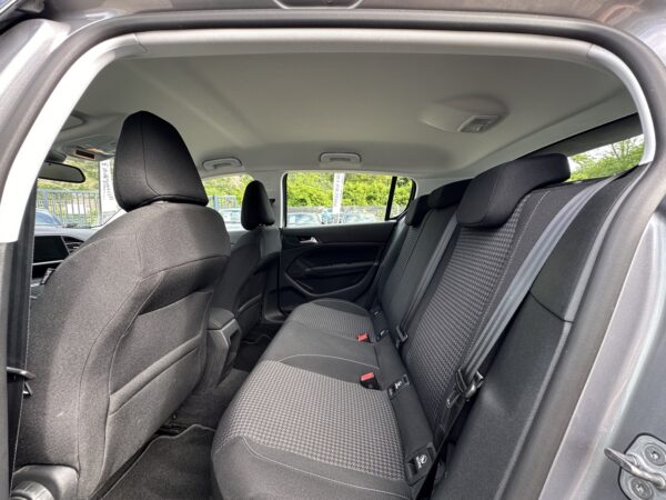 PEUGEOT 308 II (2) 1.2 PURETECH 110 S&S 5CV ACTIVE – Image 16