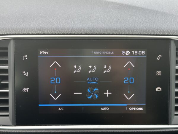 PEUGEOT 308 II (2) 1.2 PURETECH 110 S&S 5CV ACTIVE – Image 24